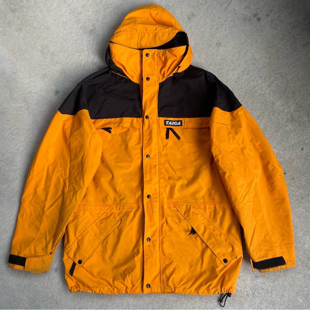 Taiga Vintage Yellow Gore-Tex jacket - size M